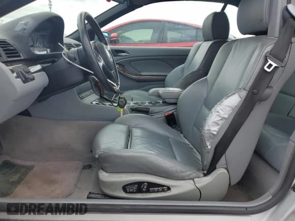 ✅ 2002 BMW 3 Series 325Ci • VIN: WBABS33472PG83067 • Lot: 84288075. Listed on Copart with 83,918 mi. Free auction sales archive from the USA and detailed vehicle history report at DreamBid. Image 7.