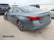 ✅ 2022 Nissan Altima SV • VIN: 1N4BL4DV7NN317318 • Lot: 43503122. Wystawiony na IAAI z przebiegiem 67 769 mil. Bezpłatny archiwum sprzedaży aukcyjnych z USA i szczegółowy raport historii pojazdu na DreamBid. Zdjęcie 3.