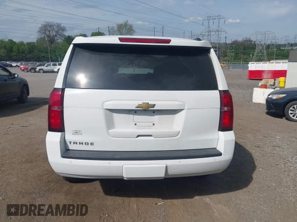 ✅ 2019 Chevrolet Tahoe LT • VIN: 1GNSKBKC4KR391312 • Lot: 42128582. Listed on IAAI with 64,543 mi. Free auction sales archive from the USA and detailed vehicle history report at DreamBid. Image 16.