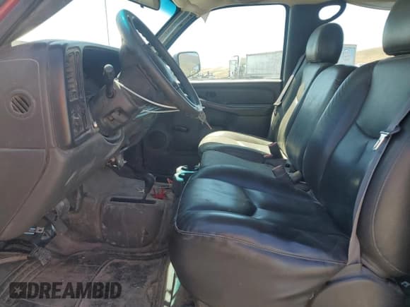 ✅ 2006 Chevrolet Silverado 2500HD • VIN: 1GBHK23U96F197705 • Lot: 63350275. Listed on Copart with 208,038 mi. Free auction sales archive from the USA and detailed vehicle history report at DreamBid. Image 7.