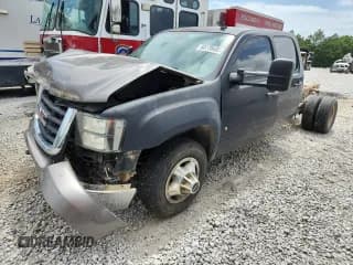 ✅ 2008 GMC Sierra 1500 • VIN: 1GTJC33688F119551 • Lot: 60170455. Wystawiony na Copart z przebiegiem 228 764 mil. Bezpłatny archiwum sprzedaży aukcyjnych z USA i szczegółowy raport historii pojazdu na DreamBid. Zdjęcie 1.