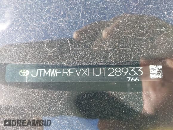 ✅ 2017 Toyota RAV4 XLE • VIN: JTMWFREVXHJ128933 • Lot: 43330627. Listed on IAAI with 73,102 mi. Free auction sales archive from the USA and detailed vehicle history report at DreamBid. Image 20.