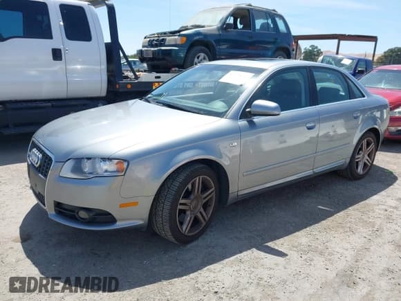 ✅ 2008 Audi A4 2.0T • VIN: WAUAF78E68A005279 • Lot: 42228002. Listed on IAAI with 60,065 mi. Free auction sales archive from the USA and detailed vehicle history report at DreamBid. Image 2.