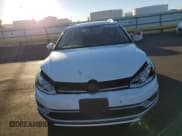 ✅ 2017 Volkswagen Golf S • VIN: 3VWH17AU1HM507134 • Lot: 90455205. Listed on Copart with 83,810 mi. Free auction sales archive from the USA and detailed vehicle history report at DreamBid. Image 5.