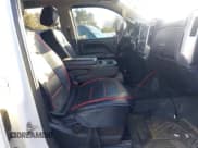 ✅ 2015 GMC Sierra 2500HD • VIN: 1GT11YE84FF636313 • Lot: 41430540. Listed on IAAI with 181,720 mi. Free auction sales archive from the USA and detailed vehicle history report at DreamBid. Image 5.