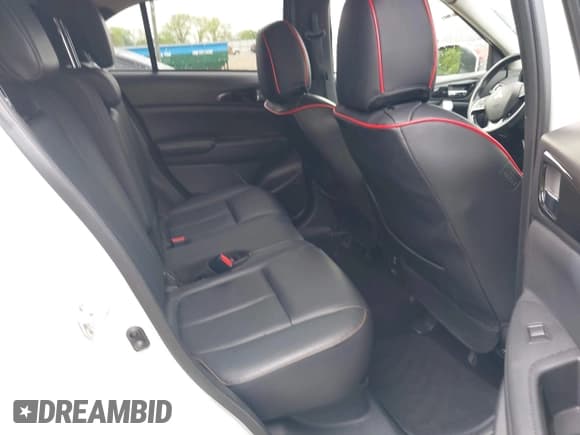 ✅ 2019 Mitsubishi Eclipse Cross SE • VIN: JA4AT5AA4KZ051817 • Lot: 42102776. Wystawiony na IAAI z przebiegiem 62 291 mil. Bezpłatny archiwum sprzedaży aukcyjnych z USA i szczegółowy raport historii pojazdu na DreamBid. Zdjęcie 8.