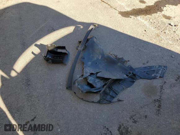 ✅ 2017 Hyundai Elantra Value Edition • VIN: 5NPD84LF3HH065294 • Лот: 89825205. Опубликован ранее на Copart с пробегом 83 372 миль. Бесплатный доступ к архиву аукционных продаж из США и подробный отчёт об истории автомобиля на DreamBid. Изображение 12.