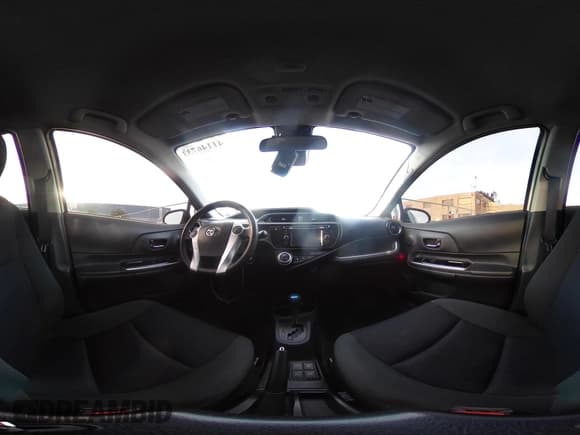 ✅ 2017 Toyota Prius One • VIN: JTDKDTB33H1591100 • Лот: 41146733. Опубликован ранее на IAAI с пробегом 259 421 миль. Бесплатный доступ к архиву аукционных продаж из США и подробный отчёт об истории автомобиля на DreamBid. Изображение 18.