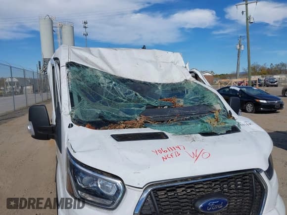 ✅ 2023 Ford Transit Passenger XL • VIN: 1FBAX2CG0PKB68650 • Лот: 40611147. Опубликован ранее на IAAI с пробегом 7 311 миль. Бесплатный доступ к архиву аукционных продаж из США и подробный отчёт об истории автомобиля на DreamBid. Изображение 6.