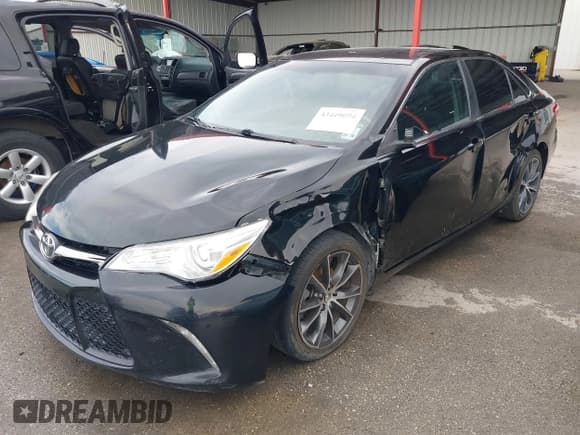 ✅ 2015 Toyota Camry LE • VIN: 4T1BF1FK2FU057545 • Лот: 43449074. Опубликован ранее на IAAI с пробегом 207 813 миль. Бесплатный доступ к архиву аукционных продаж из США и подробный отчёт об истории автомобиля на DreamBid. Изображение 2.