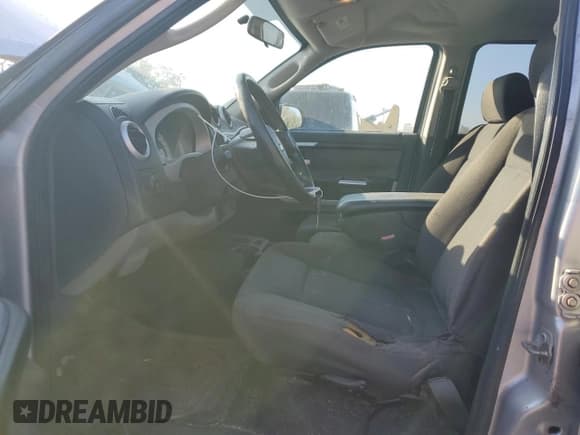 ✅ 2008 Mitsubishi Raider LS • VIN: 1Z7HT28KX8S620452 • Лот: 45400215. Опубликован ранее на Copart с пробегом 179 735 миль. Бесплатный доступ к архиву аукционных продаж из США и подробный отчёт об истории автомобиля на DreamBid. Изображение 7.