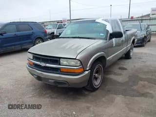 ✅ 1999 Chevrolet S-10 LS • VIN: 1GCCS19X0XK146913 • Лот: 41610660. Опубликован ранее на IAAI с пробегом 257 660 миль. Бесплатный доступ к архиву аукционных продаж из США и подробный отчёт об истории автомобиля на DreamBid. Изображение 2.