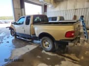 ✅ 1999 Ford F-150 XL • VIN: 1FTRX08W1XKA32224 • Lot: 71738115. Wystawiony na Copart z przebiegiem 272 309 mil. Bezpłatny archiwum sprzedaży aukcyjnych z USA i szczegółowy raport historii pojazdu na DreamBid. Zdjęcie 2.