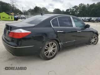 2011 Hyundai Genesis z VIN KMHGC4DE7BU123319, wystawiony jako Copart lot #72771514 z przebiegiem 140 615 mil mil oraz Szkoda całkowita • Salvage title. Historia ofert i sprzedaży dostępna na DreamBid. Obrazek 3.