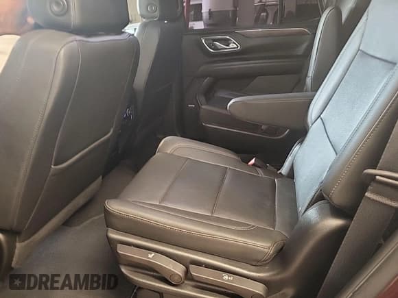 ✅ 2021 Chevrolet Equinox LT • VIN: 3GNAXJEV0MS121787 • Lot: 42621283. Wystawiony na IAAI z przebiegiem 109 905 mil. Bezpłatny archiwum sprzedaży aukcyjnych z USA i szczegółowy raport historii pojazdu na DreamBid. Zdjęcie 1.