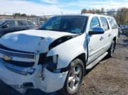 ✅ 2013 Chevrolet Suburban LS • VIN: 1GNSKHE73DR257430 • Lot: 43547988. Wystawiony na IAAI z przebiegiem 150 950 mil. Bezpłatny archiwum sprzedaży aukcyjnych z USA i szczegółowy raport historii pojazdu na DreamBid. Zdjęcie 6.