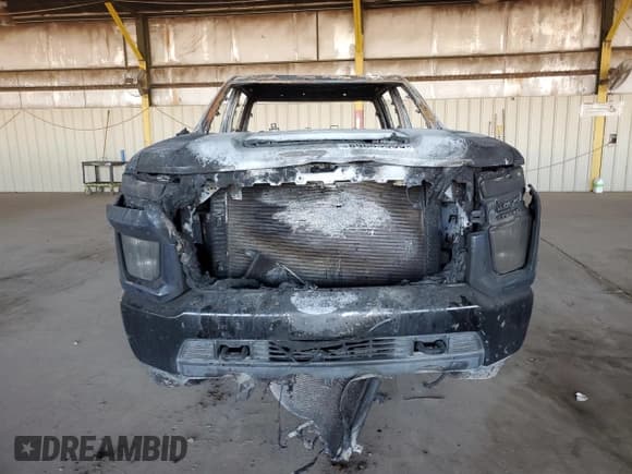 ✅ 2021 Chevrolet Silverado 2500HD Custom • VIN: 1GC4YME79MF261542 • Лот: 89683555. Опубликован ранее на Copart с пробегом Не указан. Бесплатный доступ к архиву аукционных продаж из США и подробный отчёт об истории автомобиля на DreamBid. Изображение 5.