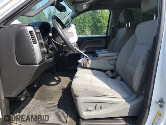 ✅ 2017 Chevrolet Silverado 2500HD LT • VIN: 1GC1KVEG4HF110138 • Lot: 71851005. Listed on Copart with 109,875 mi. Free auction sales archive from the USA and detailed vehicle history report at DreamBid. Image 7.