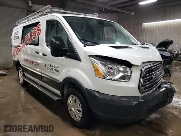 ✅ 2018 Ford Transit • VIN: 1FTYR1YM5JKA58794 • Лот: 51187265. Опубликован ранее на Copart с пробегом 121 489 миль. Бесплатный доступ к архиву аукционных продаж из США и подробный отчёт об истории автомобиля на DreamBid. Изображение 4.