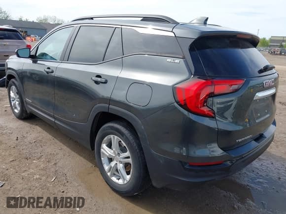 ✅ 2021 GMC Terrain SLE • VIN: 3GKALMEVXML385622 • Lot: 42199711. Wystawiony na IAAI z przebiegiem 35 479 mil. Bezpłatny archiwum sprzedaży aukcyjnych z USA i szczegółowy raport historii pojazdu na DreamBid. Zdjęcie 3.
