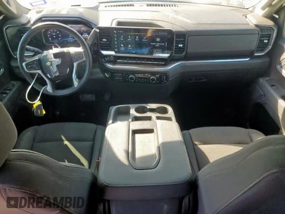 ✅ 2025 Chevrolet Silverado 1500 • VIN: 3GCUKDE87SG161073 • Лот: 85558495. Опубликован ранее на Copart с пробегом 17 841 миль. Бесплатный доступ к архиву аукционных продаж из США и подробный отчёт об истории автомобиля на DreamBid. Изображение 8.