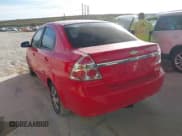 ✅ 2010 Chevrolet Aveo 1LT • VIN: KL1TD5DE0AB135528 • Lot: 40914769. Wystawiony na IAAI z przebiegiem Nie podano. Bezpłatny archiwum sprzedaży aukcyjnych z USA i szczegółowy raport historii pojazdu na DreamBid. Zdjęcie 3.