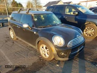 ✅ 2012 MINI Clubman • VIN: WMWZF3C5XCT189559 • Lot: 41866550. Wystawiony na IAAI z przebiegiem 154 721 mil. Bezpłatny archiwum sprzedaży aukcyjnych z USA i szczegółowy raport historii pojazdu na DreamBid. Zdjęcie 1.