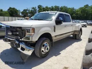 ✅ 2022 Ford F-350 XL • VIN: 1FT8W3DT9NEC61984 • Lot: 50451395. Wystawiony na Copart z przebiegiem 48 505 mil. Bezpłatny archiwum sprzedaży aukcyjnych z USA i szczegółowy raport historii pojazdu na DreamBid. Zdjęcie 1.