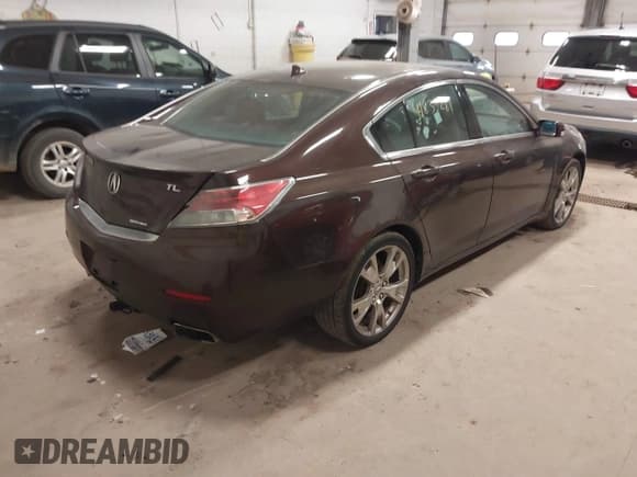 ✅ 2012 Acura TL Advance • VIN: 19UUA9F77CA000052 • Lot: 41835281. Wystawiony na IAAI z przebiegiem 213 567 mil. Bezpłatny archiwum sprzedaży aukcyjnych z USA i szczegółowy raport historii pojazdu na DreamBid. Zdjęcie 4.