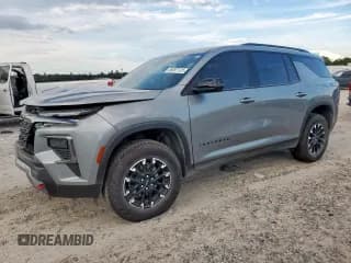 ✅ 2025 Chevrolet Traverse AWD Z71 • VIN: 1GNEVJRS3SJ136869 • Lot: 86097125. Wystawiony na Copart z przebiegiem 17 115 mil. Bezpłatny archiwum sprzedaży aukcyjnych z USA i szczegółowy raport historii pojazdu na DreamBid. Zdjęcie 1.