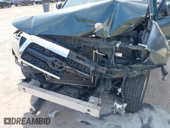 ✅ 2011 Toyota Tacoma • VIN: 5TFTX4CN6BX004636 • Lot: 41785566. Listed on IAAI with 163,035 mi. Free auction sales archive from the USA and detailed vehicle history report at DreamBid. Image 6.