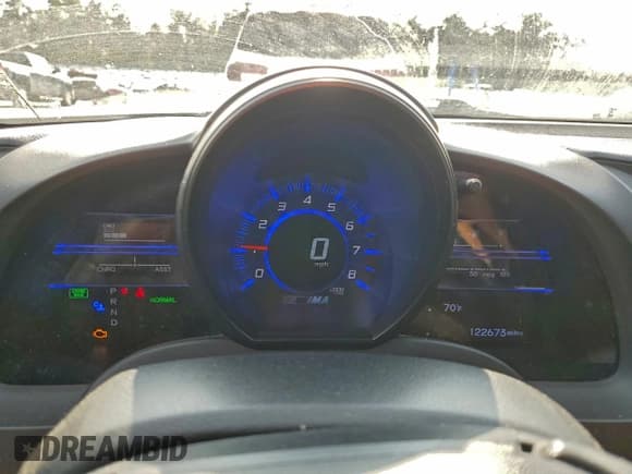 ✅ 2013 Honda CR-Z EX • VIN: JHMZF1D60DS002219 • Lot: 95681475. Listed on Copart with 122,673 mi. Free auction sales archive from the USA and detailed vehicle history report at DreamBid. Image 9.