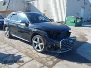 ✅ 2021 Audi SQ5 Premium Plus • VIN: WA1B4AFY0M2042365 • Lot: 41863612. Wystawiony na IAAI z przebiegiem 51 122 mil. Bezpłatny archiwum sprzedaży aukcyjnych z USA i szczegółowy raport historii pojazdu na DreamBid. Zdjęcie 1.