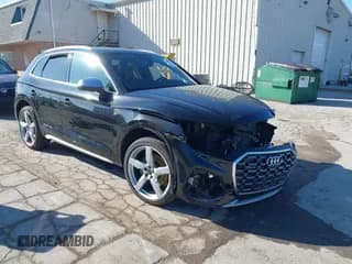 ✅ 2021 Audi SQ5 Premium Plus • VIN: WA1B4AFY0M2042365 • Lot: 41863612. Wystawiony na IAAI z przebiegiem 51 122 mil. Bezpłatny archiwum sprzedaży aukcyjnych z USA i szczegółowy raport historii pojazdu na DreamBid. Zdjęcie 1.