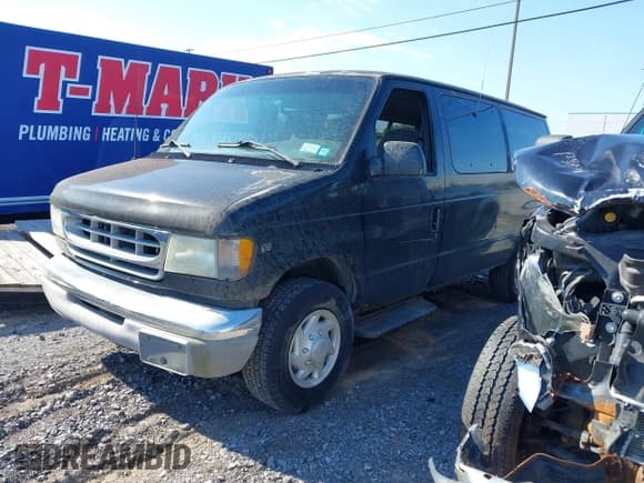 ✅ 2002 Ford Econoline Wagon XL • VIN: 1FBNE31S52HB62465 • Лот: 43119746. Опубликован ранее на IAAI с пробегом 165 155 миль. Бесплатный доступ к архиву аукционных продаж из США и подробный отчёт об истории автомобиля на DreamBid. Изображение 17.