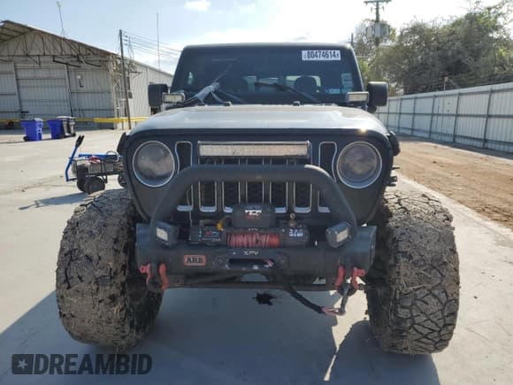 ✅ 2021 Jeep Gladiator High Altitude • VIN: 1C6HJTFG4ML546222 • Лот: 80474614. Опубликован ранее на Copart с пробегом Не указан. Бесплатный доступ к архиву аукционных продаж из США и подробный отчёт об истории автомобиля на DreamBid. Изображение 5.