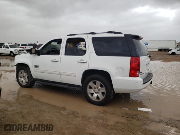 ✅ 2010 GMC Yukon SLT • VIN: 1GKUCCE0XAR284709 • Lot: 47843635. Listed on Copart with 194,867 mi. Free auction sales archive from the USA and detailed vehicle history report at DreamBid. Image 2.
