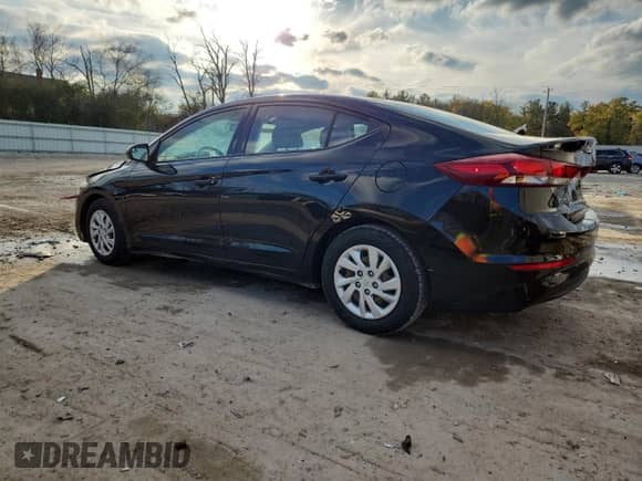✅ 2018 Hyundai Elantra SE • VIN: 5NPD74LF5JH329687 • Лот: 90101615. Опубликован ранее на Copart с пробегом 81 186 миль. Бесплатный доступ к архиву аукционных продаж из США и подробный отчёт об истории автомобиля на DreamBid. Изображение 2.