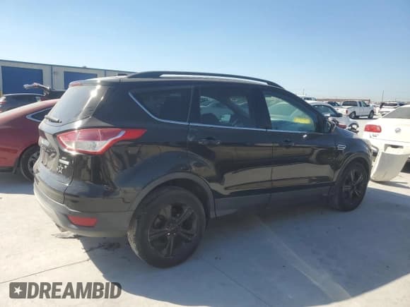 ✅ 2015 Ford Escape SE • VIN: 1FMCU0GX1FUA19495 • Лот: 86862785. Опубликован ранее на Copart с пробегом 117 907 миль. Бесплатный доступ к архиву аукционных продаж из США и подробный отчёт об истории автомобиля на DreamBid. Изображение 3.