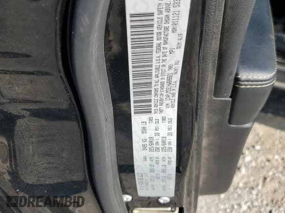 ✅ 2017 Jeep Cherokee Limited • VIN: 1C4PJMDS1HW606821 • Lot: 70390634. Wystawiony na Copart z przebiegiem 88 294 mil. Bezpłatny archiwum sprzedaży aukcyjnych z USA i szczegółowy raport historii pojazdu na DreamBid. Zdjęcie 13.