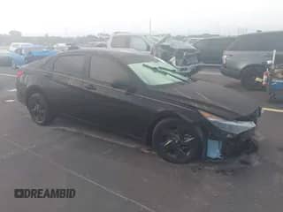 2022 Hyundai Elantra Blue with VIN KMHLM4AJ4NU014799, listed as a IAAI auction lot 43069222 with 30,477 mi miles and . Bid and sale history available at DreamBid. Image 1.