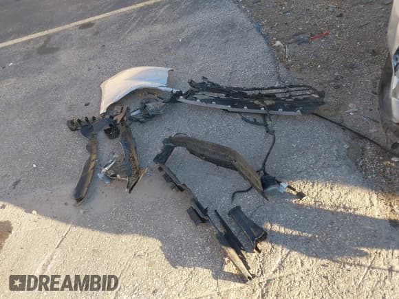 ✅ 2014 Ford Fusion SE • VIN: 1FA6P0HD0E5368093 • Лот: 43580077. Опубликован ранее на IAAI с пробегом 146 123 миль. Бесплатный доступ к архиву аукционных продаж из США и подробный отчёт об истории автомобиля на DreamBid. Изображение 12.