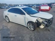 ✅ 2014 Nissan Maxima S • VIN: 1N4AA5APXEC498617 • Lot: 38257163. Listed on IAAI with 195,761 mi. Free auction sales archive from the USA and detailed vehicle history report at DreamBid. Image 1.