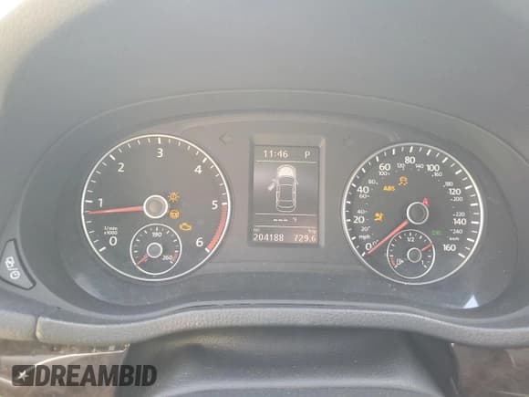 ✅ 2014 Volkswagen Passat SEL Premium • VIN: 1VWCN7A36EC088698 • Lot: 83841815. Listed on Copart with 204,188 mi. Free auction sales archive from the USA and detailed vehicle history report at DreamBid. Image 9.