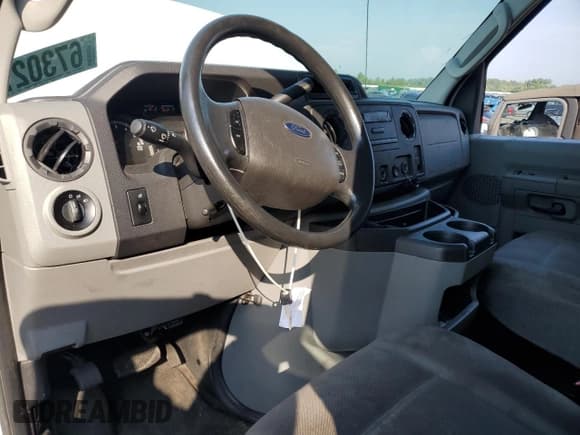 ✅ 2014 Ford Econoline Cargo Commercial • VIN: 1FTNE2EW5EDA53891 • Lot: 67302725. Listed on Copart with 116,432 mi. Free auction sales archive from the USA and detailed vehicle history report at DreamBid. Image 8.