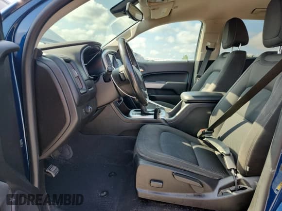 ✅ 2019 Chevrolet Colorado 2WD LT • VIN: 1GCGSCEA1K1292931 • Lot: 67487375. Listed on Copart with 56,595 mi. Free auction sales archive from the USA and detailed vehicle history report at DreamBid. Image 7.