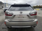 ✅ 2017 Lexus RX 350 • VIN: 2T2ZZMCA3HC046136 • Lot: 90098415. Wystawiony na Copart z przebiegiem 102 523 mil. Bezpłatny archiwum sprzedaży aukcyjnych z USA i szczegółowy raport historii pojazdu na DreamBid. Zdjęcie 6.