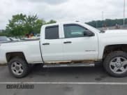 ✅ 2015 Chevrolet Silverado 2500HD LT • VIN: 1GC2KVEG6FZ100680 • Lot: 42928881. Wystawiony na IAAI z przebiegiem 286 834 mil. Bezpłatny archiwum sprzedaży aukcyjnych z USA i szczegółowy raport historii pojazdu na DreamBid. Zdjęcie 13.