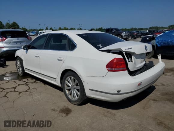 ✅ 2012 Volkswagen Passat SEL • VIN: 1VWCP7A31CC038430 • Lot: 67553655. Wystawiony na Copart z przebiegiem 202 553 mil. Bezpłatny archiwum sprzedaży aukcyjnych z USA i szczegółowy raport historii pojazdu na DreamBid. Zdjęcie 2.