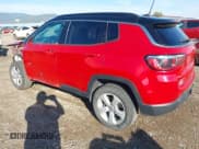 ✅ 2018 Jeep Compass Latitude • VIN: 3C4NJDBB7JT223214 • Lot: 42836032. Wystawiony na IAAI z przebiegiem 82 208 mil. Bezpłatny archiwum sprzedaży aukcyjnych z USA i szczegółowy raport historii pojazdu na DreamBid. Zdjęcie 3.